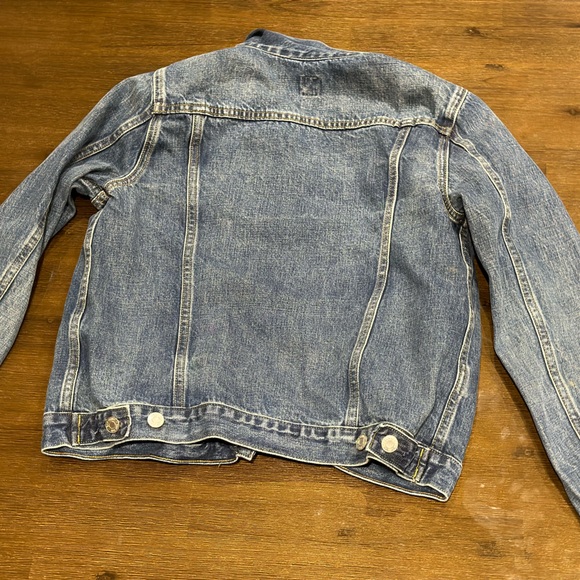 Jean Jacket - GAP - Picture 2 of 4